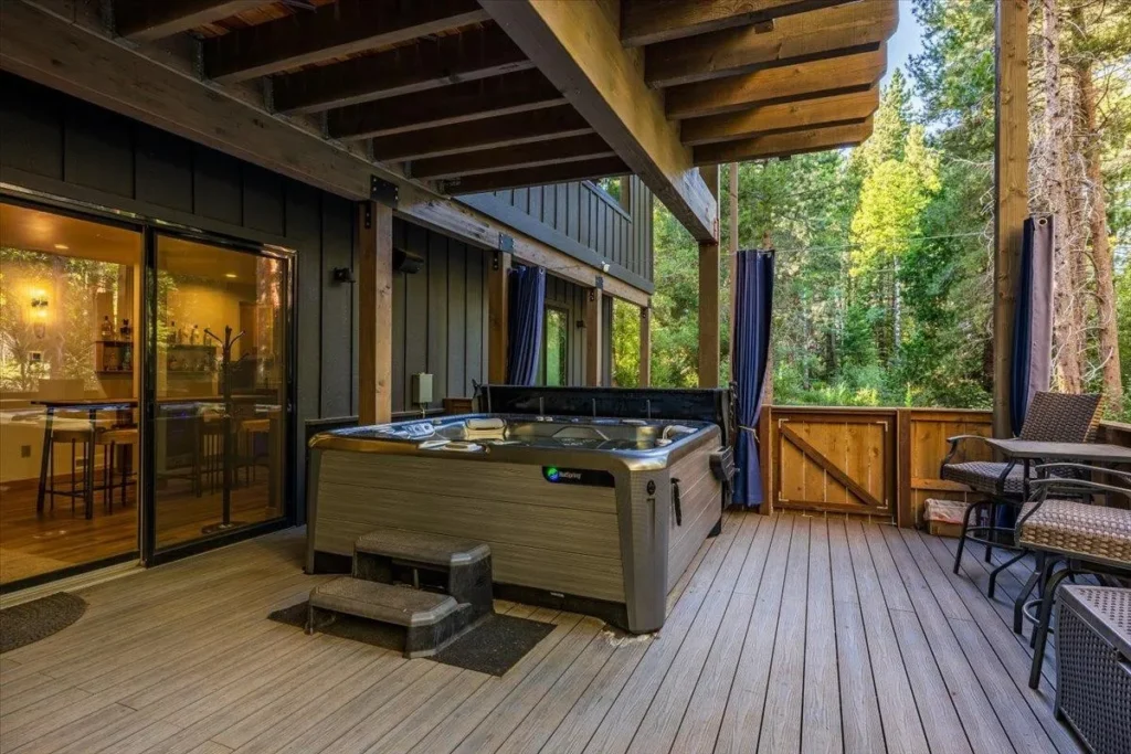 Truckee hot tub cleaning
